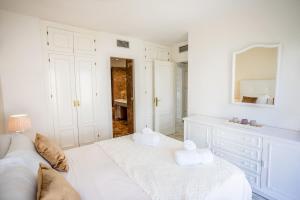 Кровать или кровати в номере Beach View Playa Del Moral