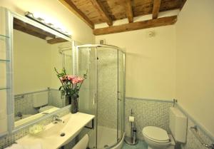 Kúpeľňa v ubytovaní Florence Rental