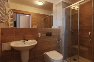 Łazienka w obiekcie Hotel *** NAT Krynica Zdrój