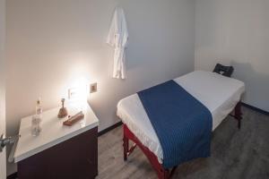 Uma cama ou camas num quarto em Flow Condesa - Adults Only