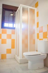 A bathroom at ALOJAMIENTO EN SEVILLA-TRIANA