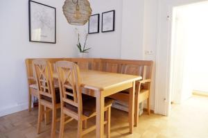 Φωτογραφία από το άλμπουμ του Privatzimmer in bester Altstadtlage σε Τύμπινγκεν +36 φωτογραφίες