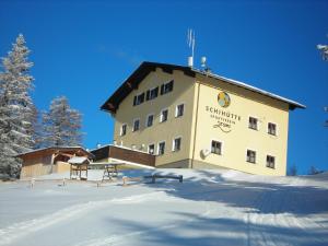 Skihütte Zams durante l'inverno