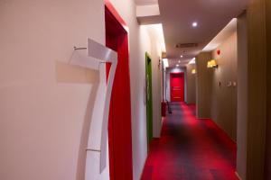 Fotografie z fotogalerie ubytování The Francis Hotel v destinaci Abudža