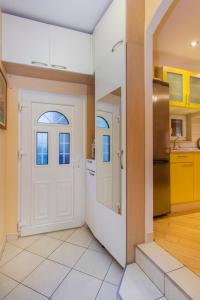 Galeriebild der Unterkunft Apartment Nikolina Šibenik Croatia Adriatic Sea NP Krka NP Kornati in Šibenik