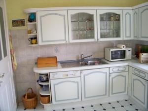 Küche/Küchenzeile in der Unterkunft Villa - Sonnenberg
