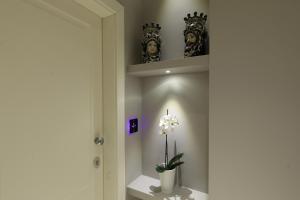ETNEA STYLE CATANIA LUXURY ROOMS的一间浴室