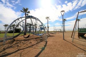 Herní místnost nebo prostor pro děti v ubytování APARTBEACH ADRIATICO 518 VISTAS PLAYA y CLIMATIZADO