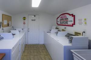 Gallery image of Richard's Motel Extended Stay in Hallandale Beach