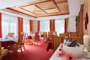 Posezení v ubytování Hotel Ischgl