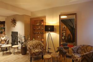 TV a/nebo společenská místnost v ubytování Hotel & Gutsgasthaus Köberle
