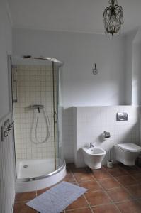 A bathroom at Leśna Polana