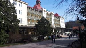 Budova, v ktorej sa apartmán nachádza