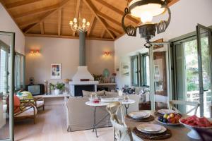 Gallery image of La Casa Rossa in Agios Nikitas