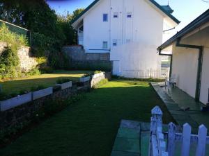 Garður fyrir utan Melford Nuwaraeliya
