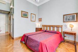 Imagen de la galería de Tibullo - Classic & Elegant Rome center apartment, en Roma 18 fotos más