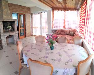 Gallery image of Guest House Julia in Senj