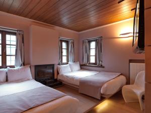 Φωτογραφία από το άλμπουμ του Kipi Suites στους Κήπους