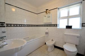 Koupelna v ubytování Cottage 339 - Renvyle