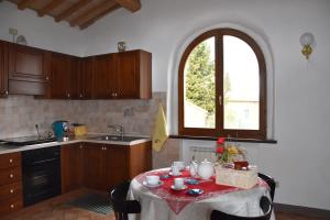 Kuhinja oz. manjša kuhinja v nastanitvi Casa Vacanze Porta Vecchia + 31 fotografij