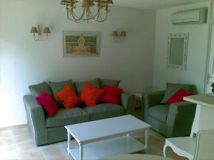 Φωτογραφία από το άλμπουμ του Lagrange Vacances Les Bastides des Chaumettes σε Montauroux +21 φωτογραφίες