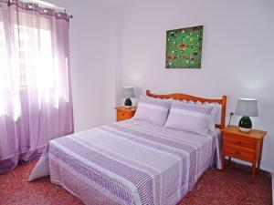Posteľ alebo postele v izbe v ubytovaní LAS AMERICAS DE GANDIA Residencial ( Alquiler solo Familias ) + 37 fotografií