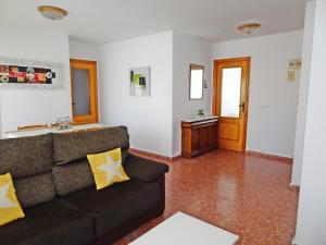 Kuchyňa alebo kuchynka v ubytovaní LAS AMERICAS DE GANDIA Residencial ( Alquiler solo Familias )