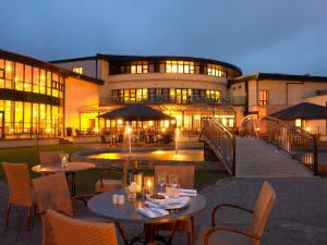Restaurace v ubytování Amber Springs Hotel