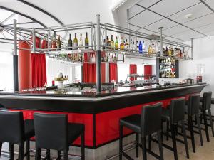 Nápoje v ubytování DORMERO Hotel Dessau-Roßlau