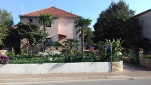 Zahrada ubytování Apartmani Mario