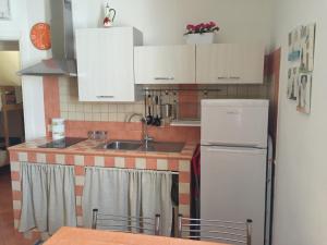 Photo de la galerie de l'établissement Appartamento Silva, à Favignana 5 autres photos