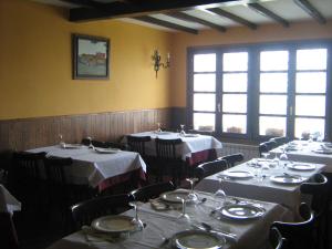 Restoran või mõni muu söögikoht majutusasutuses Astur Regal