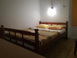 Postel nebo postele na pokoji v ubytování Miron apart&rooms