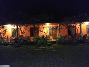 Zahrada ubytování Made Roejas Homestay