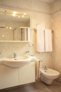 Kúpeľňa v ubytovaní Appartement Prieth + 25 fotografií