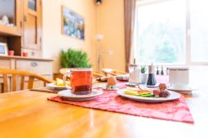 Frühstücksoptionen für Gäste der Unterkunft Hotel Staphel
