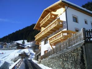 Gallery image of Gorgeous Apartment in Kappl Tyrol with Mountain Views in Kappl