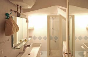 ห้องน้ำของ Roma center Fori Imperiali Raffy's charming Suite