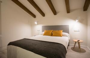 Posteľ alebo postele v izbe v ubytovaní Villa Lucerna Sports & Hotel Resort