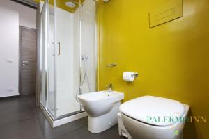 Koupelna v ubytování Palermo Inn Suite