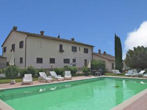 Bazén v ubytování Farmhouse in Pienza with Pool and Views nebo v jeho okolí