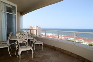 A balcony or terrace at 603 Oyster Schelles - by Stay in Umhlanga