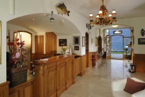 O bucătărie sau chicinetă la Hotel & Gasthof Fürberg