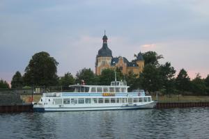 Afbeelding uit fotogalerij van Lifestyle Ferienhaus in Pouch