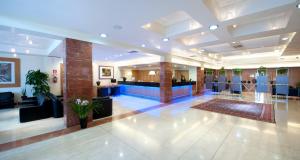The lobby or reception area at Park Hotel Centro Congressi