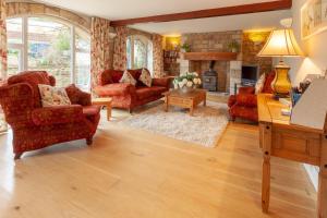 Gallery image of Country Getaway - Tosson Tower Farm in Rothbury
