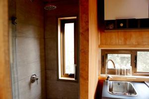 Fotografie z fotogalerie ubytování Tinyhouse in the WineValley v destinaci Casablanca