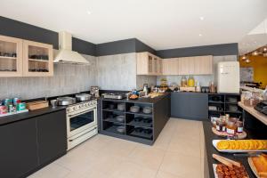 A cozinha ou cozinha compacta de Novotel Blois Centre Val De Loire