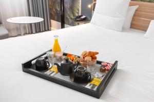 Comida no hotel ou em algum lugar perto