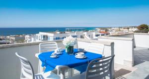 Gallery image of Spiaggia Bianca Apartments in Torre Vado